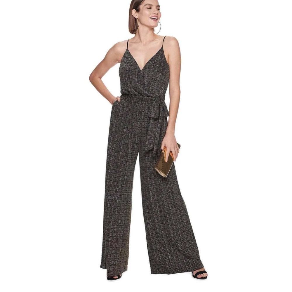 Beautiful Jennifer Lopez plus size jumpsuit